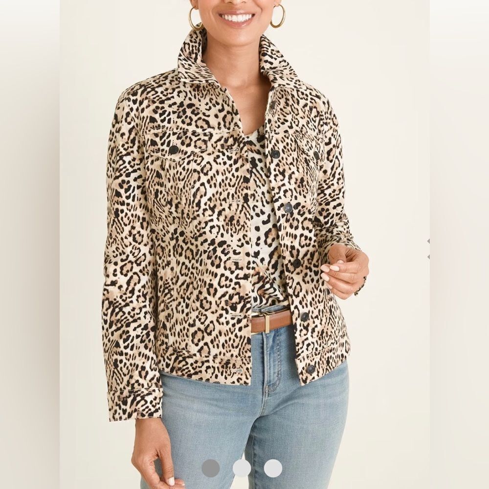 Chicos Cheetah Print Denim Jacket size US 4/6P.